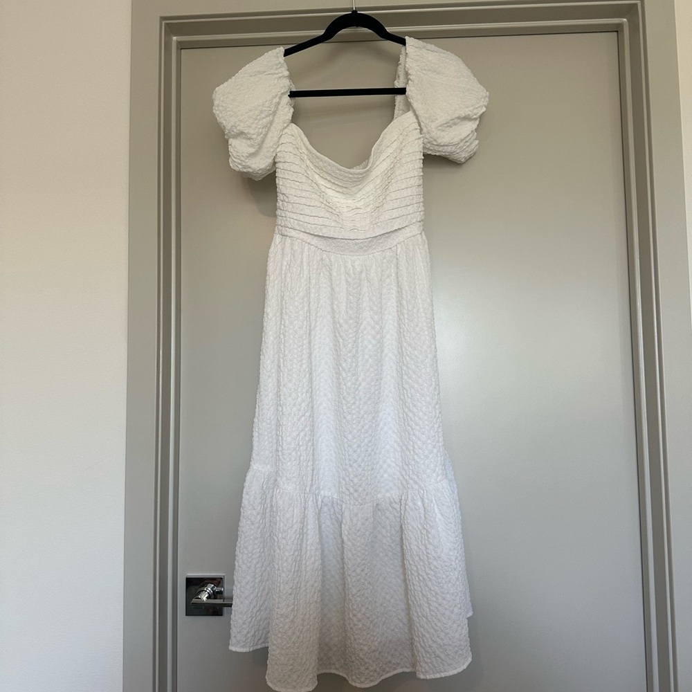 Abercrombie White Puff Sleeve Dress